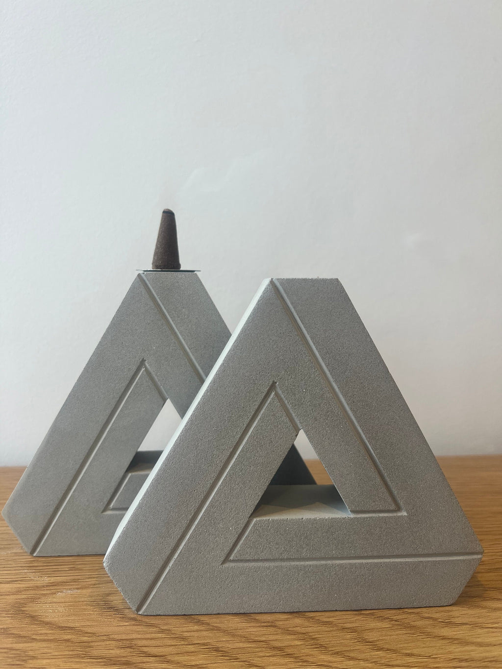 Penrose Triangle Concrete Incense Cone Holder: Modern Home Decor